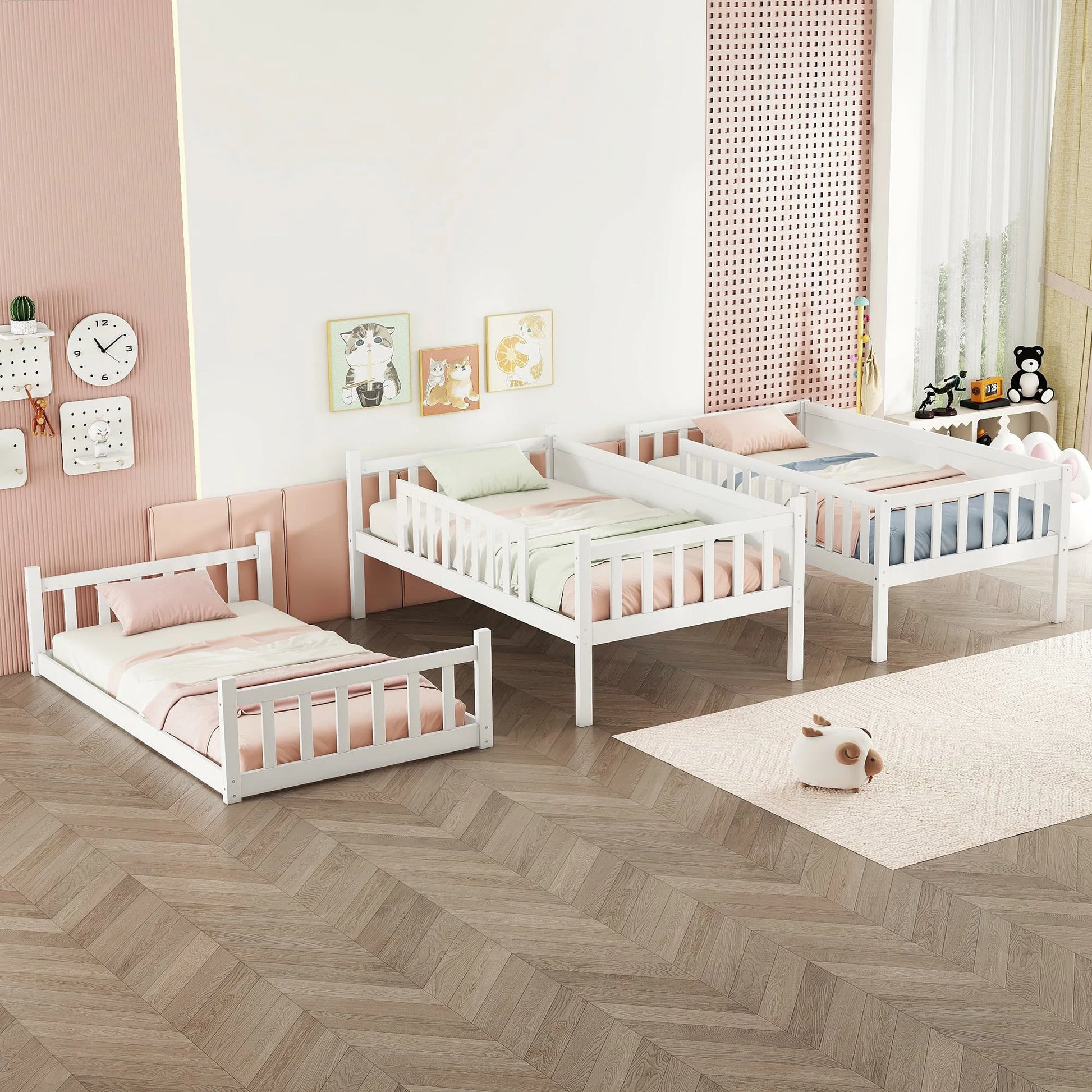 Whitetriplebunkbedconvertedinto3separatetwinbeds_showninabrightkidsbedroom.Thisdetachablewoodenbunkbedoffersflexiblesleepingarrangementsforsiblings_guestrooms_andcha